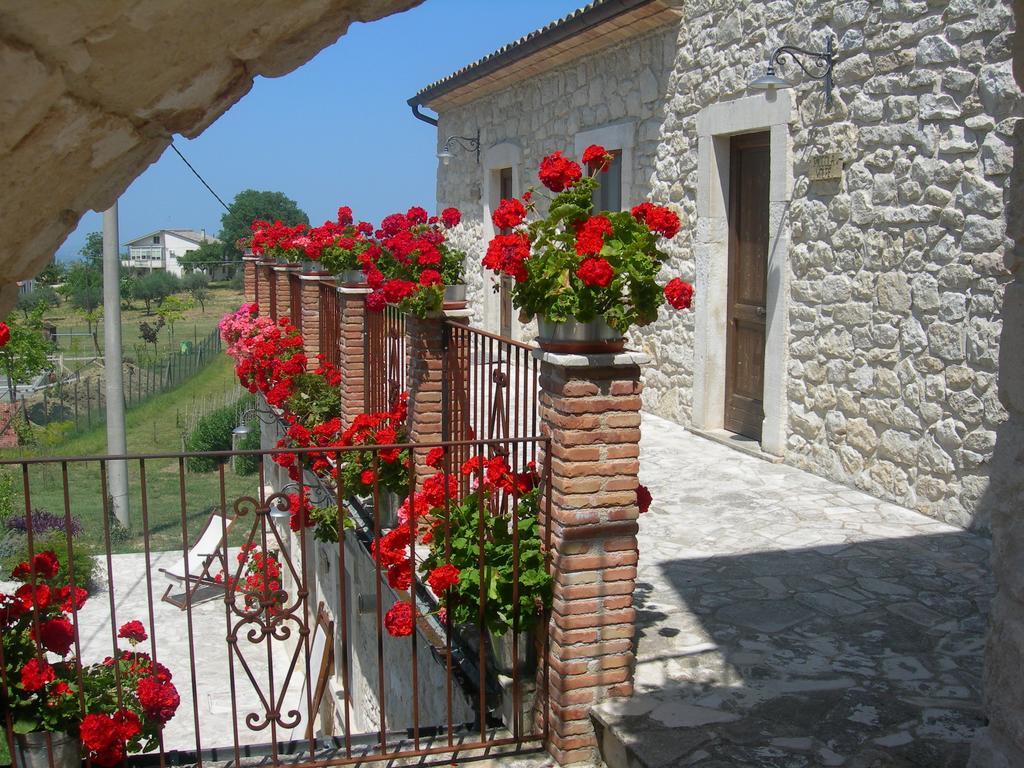 הוילה אבטג'ו Agriturismo Borgo San Martino חדר תמונה